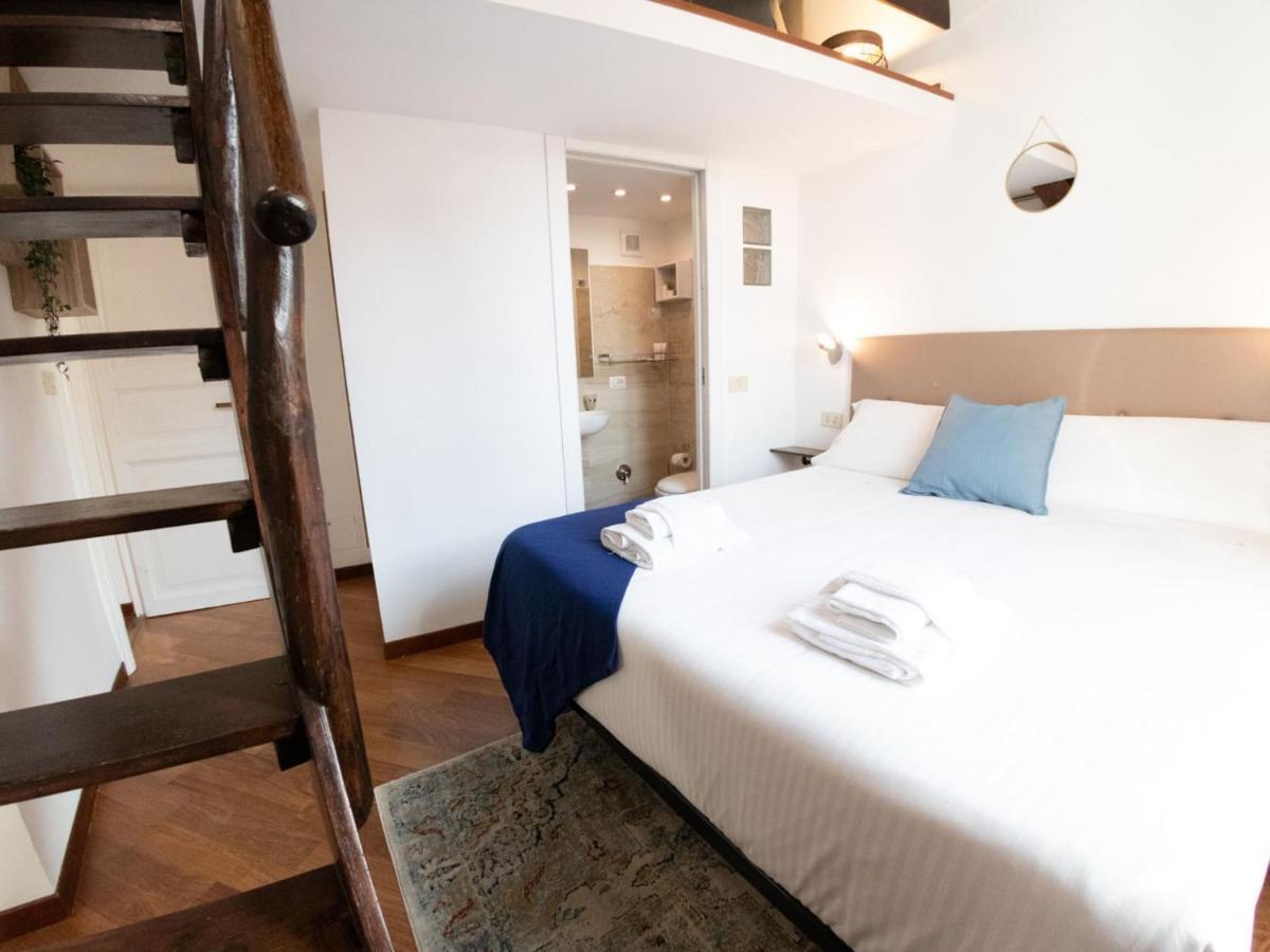 The Best Rent - Three-bedroom Close To Colosseo Apartamento